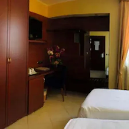 Hotell Western Nettuno 4*