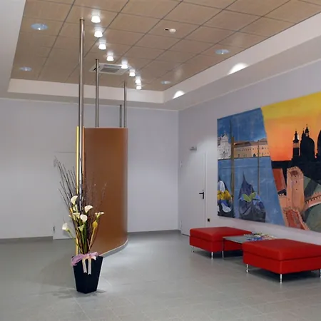 Western Nettuno 4* Brindisi