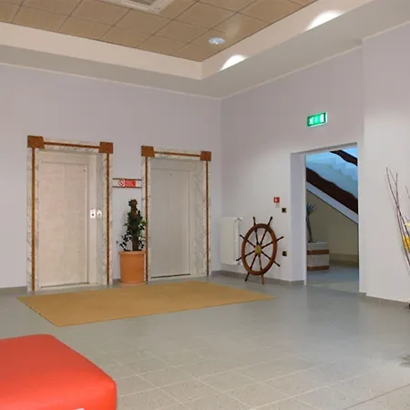 Western Nettuno Hotel 4*