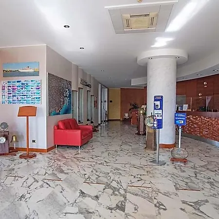 Western Nettuno 4*